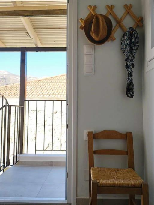Ammoudara'S Apartments Rooftop Kalymnos Town ภายนอก รูปภาพ